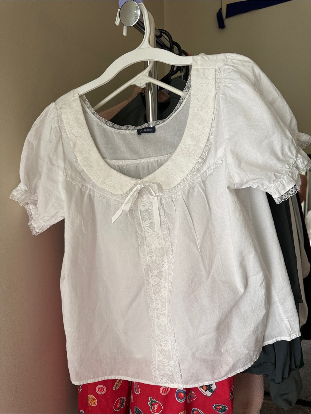 St. George Paris Top